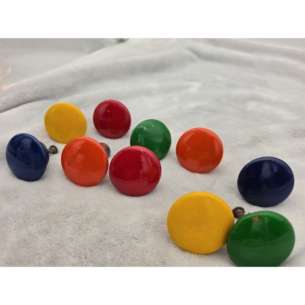 Vtg 10 Wood Knobs Salvage Painted Recycled Round Pulls Screws Included Wear